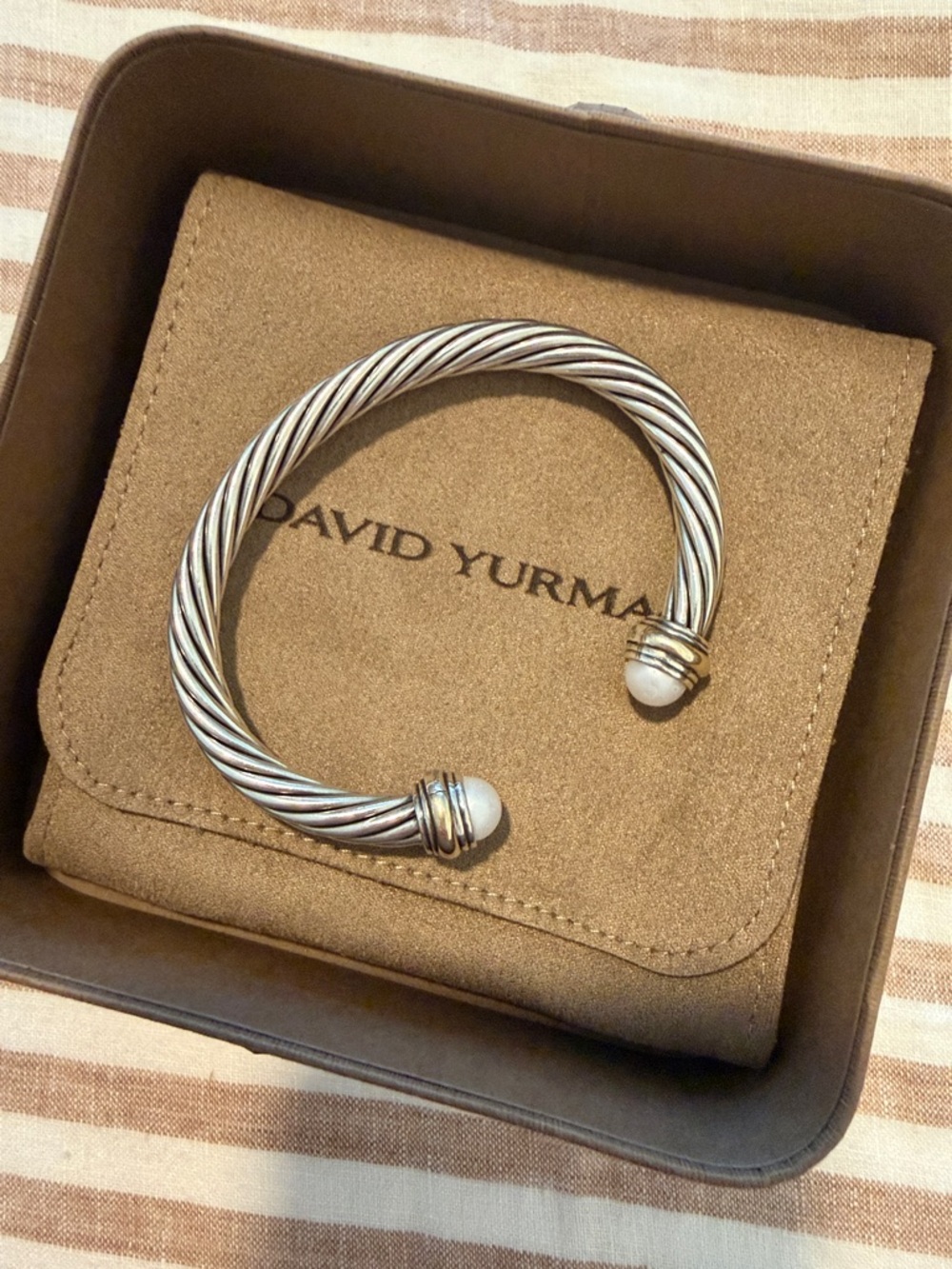 David Yurman Sterling Silver Classic Cable Cuff with Pearls and 14k gold, 7mm - Picture 6 of 7